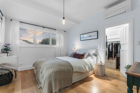 Photo of property in 64 Jeffreys Road, Fendalton, Christchurch, 8052