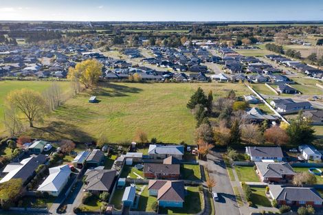 Photo of property in 27 Mcdonald Street, Netherby, Ashburton, 7700