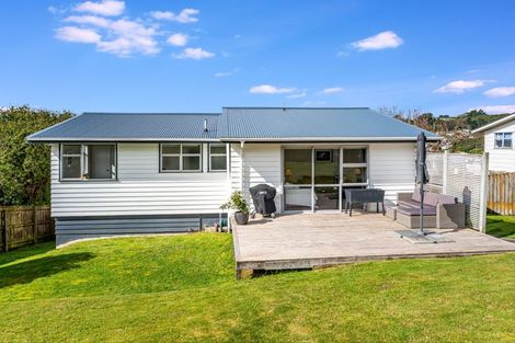 Photo of property in 3 Stipulate Place, Ascot Park, Porirua, 5024