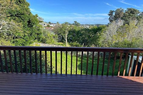 Photo of property in 24 Spencer Road, Pinehill, Auckland, 0632