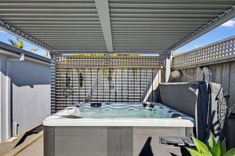 Photo of property in 11 Fishermans Drive, Coastlands, Whakatane, 3120