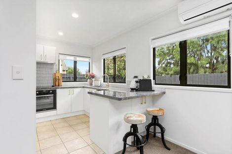 Photo of property in 15 Whitbourne Heights, Manurewa, Auckland, 2105