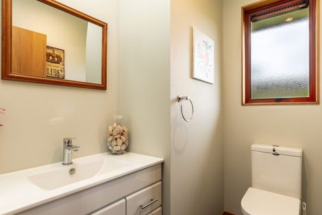 Photo of property in 14 Moana View Road, Waikawa, Picton, 7220