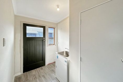 Photo of property in 28 Cambridge Street, Milson, Palmerston North, 4414