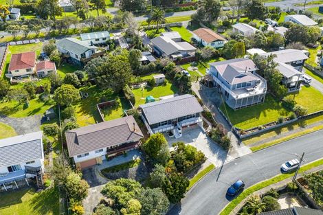 Photo of property in 18 Seaview Road, Ruakaka, 0116