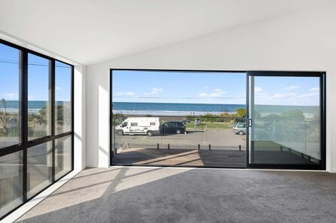 Photo of property in 85a Marine Parade, North New Brighton, Christchurch, 8083