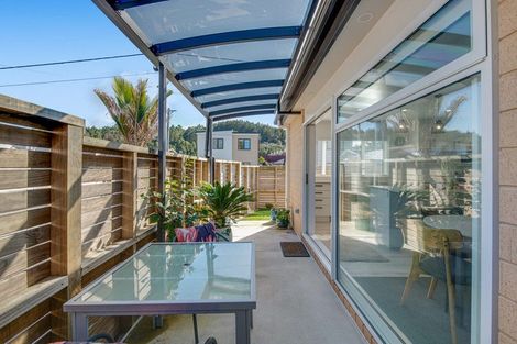 Photo of property in 16 Forest Glen, Orewa, 0931