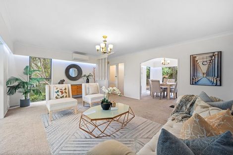 Photo of property in 19 Sartors Avenue, Northcross, Auckland, 0630