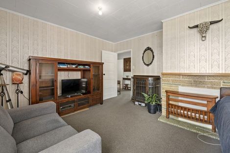 Photo of property in 47 Shearer Crescent, Naenae, Lower Hutt, 5011