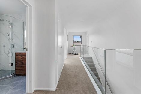 Photo of property in 70 Cargill Street, Papakura, 2110