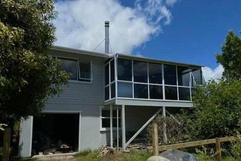 Photo of property in 85 Pacific Parade, Army Bay, Whangaparaoa, 0930