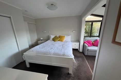 Photo of property in 2c Cashmere Avenue, Khandallah, Wellington, 6035