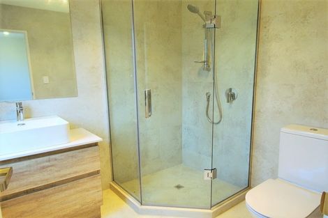 Photo of property in 16b Kaimai Avenue, Massey, Auckland, 0614