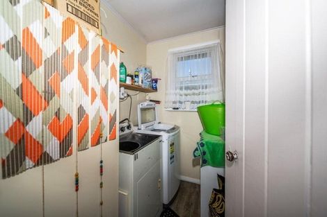 Photo of property in 45 Reid Avenue, Hawera, 4610