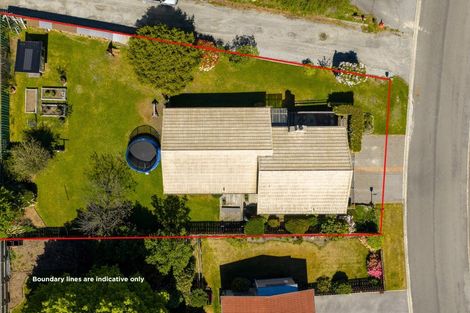 Photo of property in 3 Heuchan Lane, Wanaka, 9305