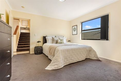 Photo of property in 59a Hewlett Road, Massey, Auckland, 0614