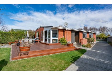 Photo of property in 135 Ohoka Road, Kaiapoi, 7630
