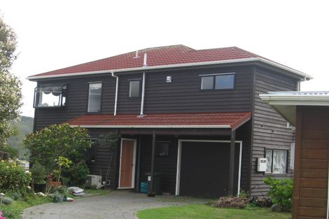 Photo of property in 5a Becker Way, Karori, Wellington, 6012