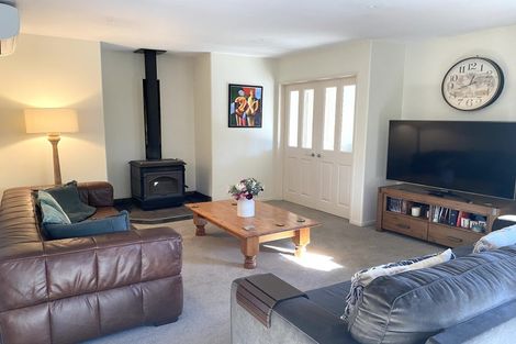 Photo of property in 6 Oratia Grove, Northwood, Christchurch, 8051