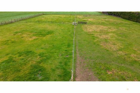 Photo of property in 856 Hakataramea Highway, Waimate, 7977