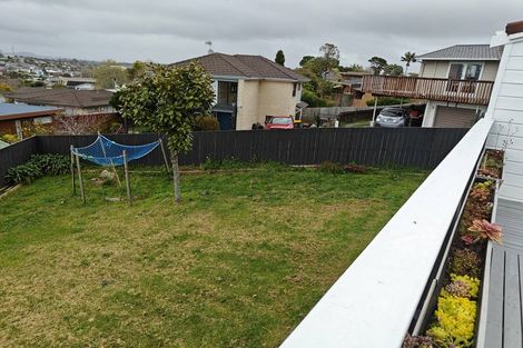 Photo of property in 52 Grenada Avenue, Forrest Hill, Auckland, 0620