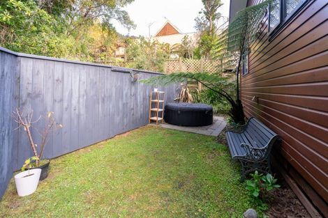 Photo of property in 96a Larsen Crescent, Tawa, Wellington, 5028