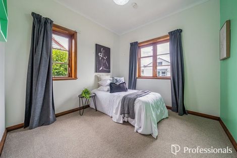 Photo of property in 9 Bell Road, Waiwhetu, Lower Hutt, 5010