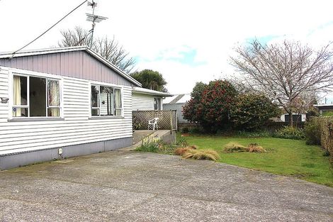 Photo of property in 3 Olivia Street, Stratford, 4332