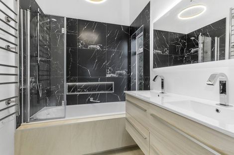 Photo of property in 10 Kilmister Avenue, Thorndon, Wellington, 6011