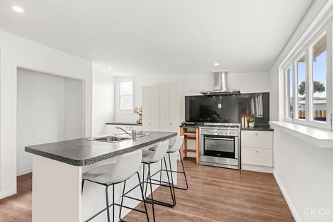 Photo of property in 64 Bell Road, Waiwhetu, Lower Hutt, 5010