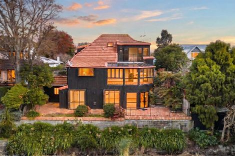 Photo of property in 109 Jickell Street, Hokowhitu, Palmerston North, 4410