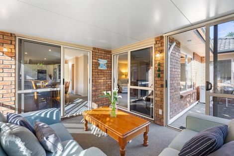 Photo of property in 24 Kahira Crescent, Papamoa Beach, Papamoa, 3118
