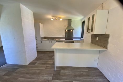 Photo of property in 141d Churton Drive, Churton Park, Wellington, 6037