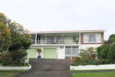 Photo of property in 14 Hamlet Place, Pukekohe, 2120