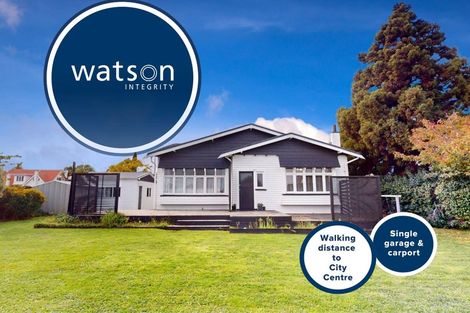 Photo of property in 201 Fitzherbert Avenue, West End, Palmerston North, 4410