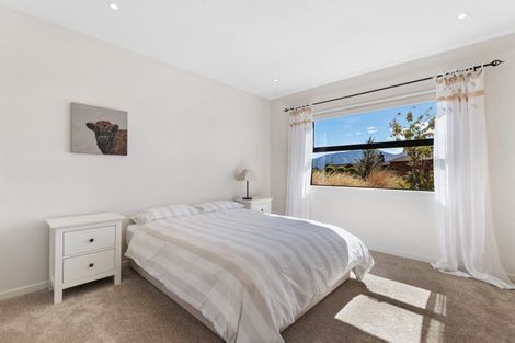 Photo of property in 36 Mckellar Drive, Jacks Point, Queenstown, 9371