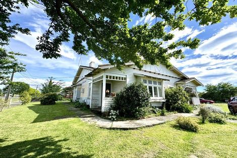 Photo of property in 25 Walter Street, Takapau, 4203