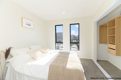 Photo of property in 10/11 Scanlen Terrace, Kelston, Auckland, 0602