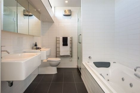 Photo of property in 20 Peacock Street, Christchurch Central, Christchurch, 8013