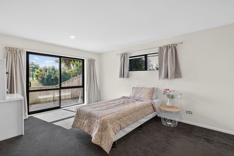 Photo of property in 11 Constance Place, Aidanfield, Christchurch, 8025