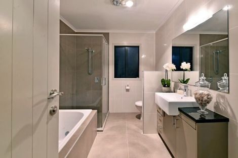 Photo of property in 5 Hornbill Drive, Fairview Heights, Auckland, 0632