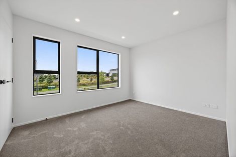 Photo of property in 47 Auranga Drive, Karaka, Papakura, 2113