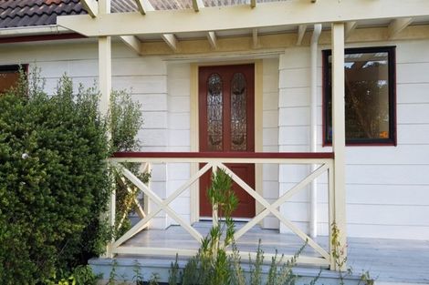 Photo of property in 28 Sunward Rise, Glenfield, Auckland, 0629