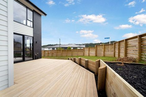 Photo of property in 19 Paihere Street, Huapai, 0810