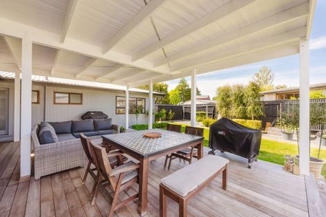 Photo of property in 2 Willow Grove, Waipukurau, 4200