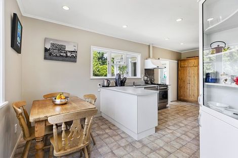 Photo of property in 28 Findlay Street, Tawa, Wellington, 5028