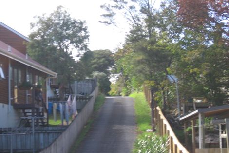 Photo of property in 81 Kaurilands Road, Titirangi, Auckland, 0604