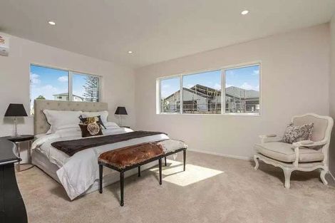 Photo of property in 216e Metcalfe Road, Ranui, Auckland, 0612