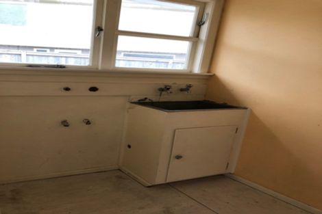 Photo of property in 15 Bancroft Terrace, Newlands, Wellington, 6037