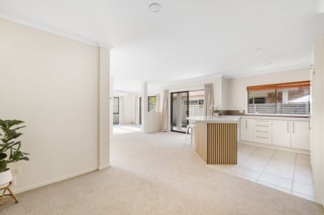 Photo of property in 16/100 Millers Road, Brookfield, Tauranga, 3110